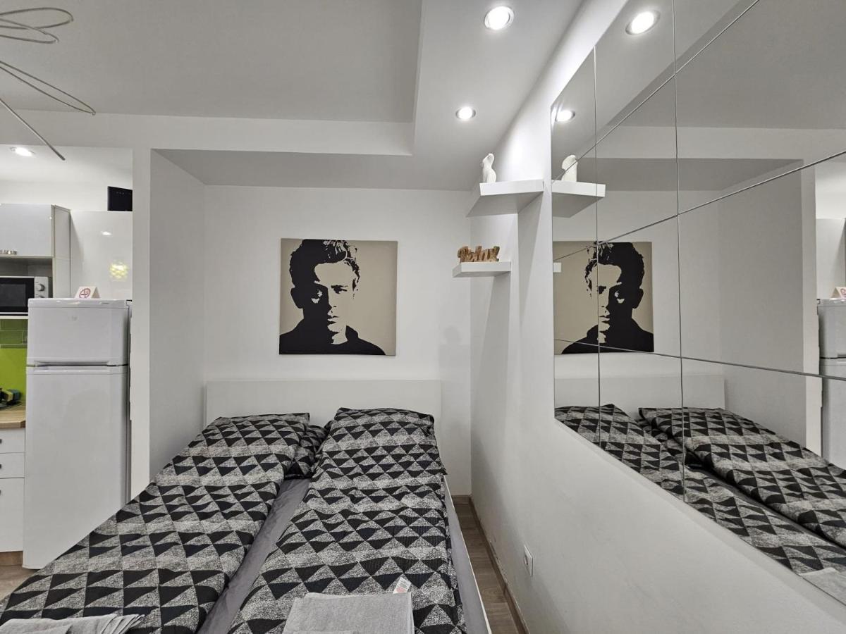 Smart Studio In The Heart Of Βουδαπέστη Εξωτερικό φωτογραφία