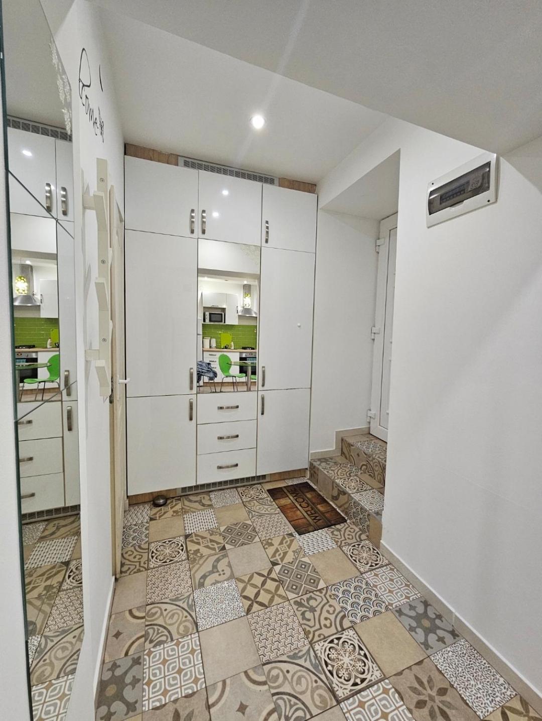 Smart Studio In The Heart Of Βουδαπέστη Εξωτερικό φωτογραφία